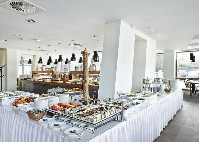 Marine By Zdrojowa Hotel 5*