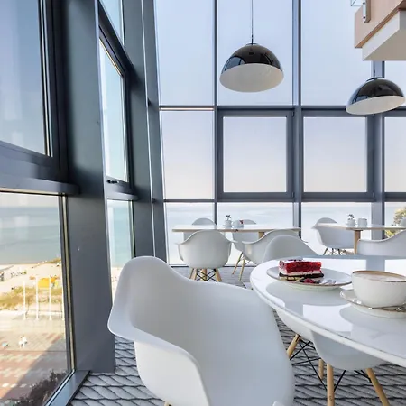 Marine By Zdrojowa Hotel 5*