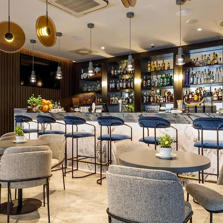 Hotel Marine By Zdrojowa 5*