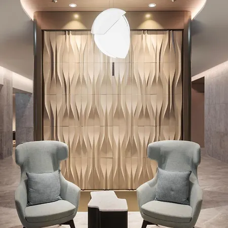 Otel Marine By Zdrojowa 5*