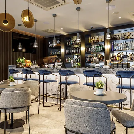 兹德罗约瓦海洋酒店